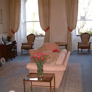 Terrace Szálloda EDI